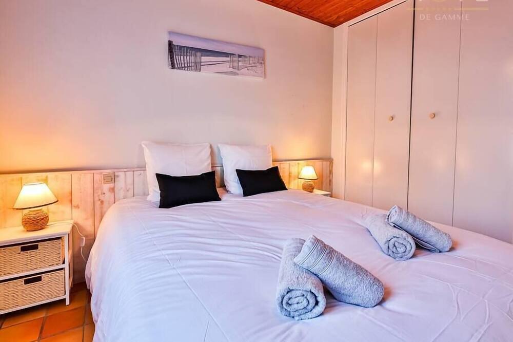 Photo of Bedroom in Longeville-sur-Mer