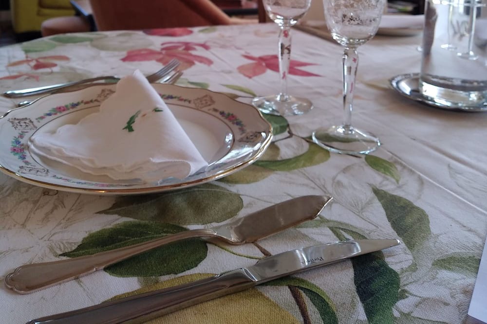 Photo of Others in Ige