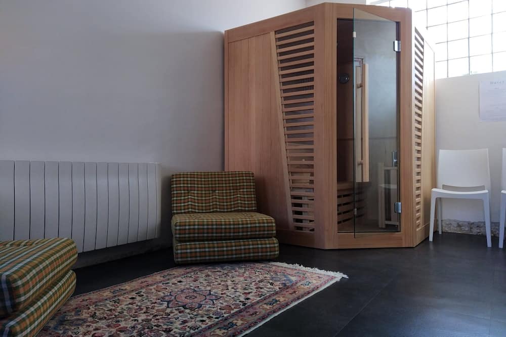 Photo of Others in Ige