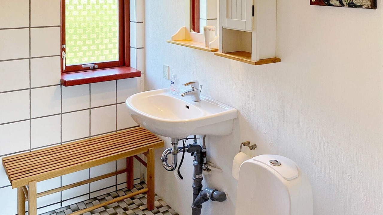Photo of Bathroom in Aeroskobing