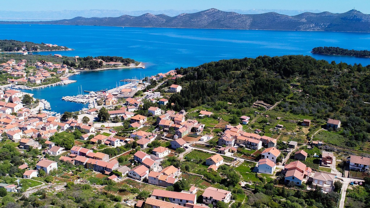 Photo of Outdoor in Veli Iz
