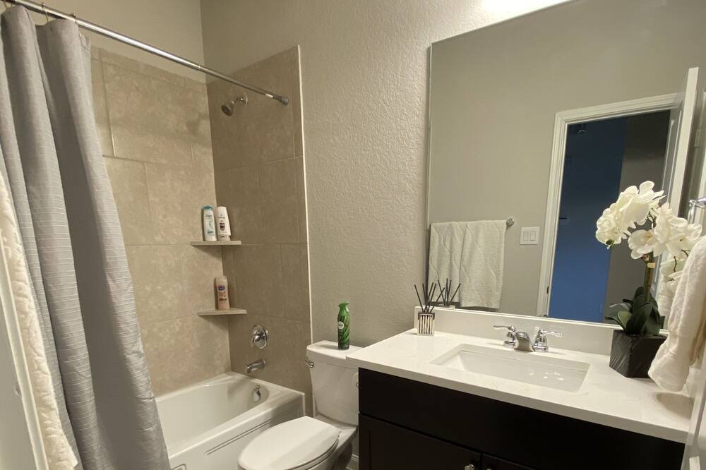 Photo of Bathroom in Bulverde