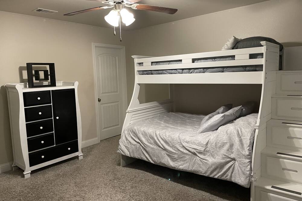 Photo of Bedroom in Odessa