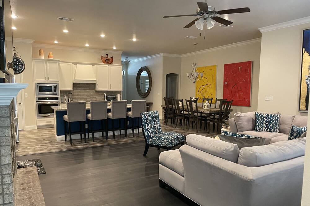 Photo of Livingroom in Odessa