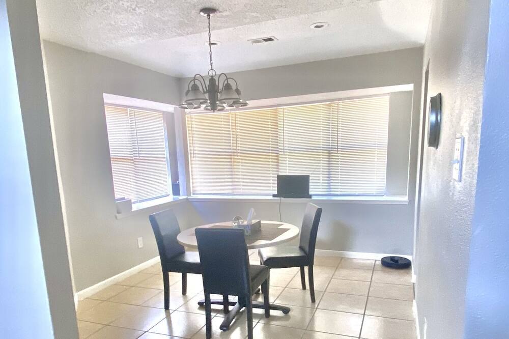 Photo of Outdoor in Channelview