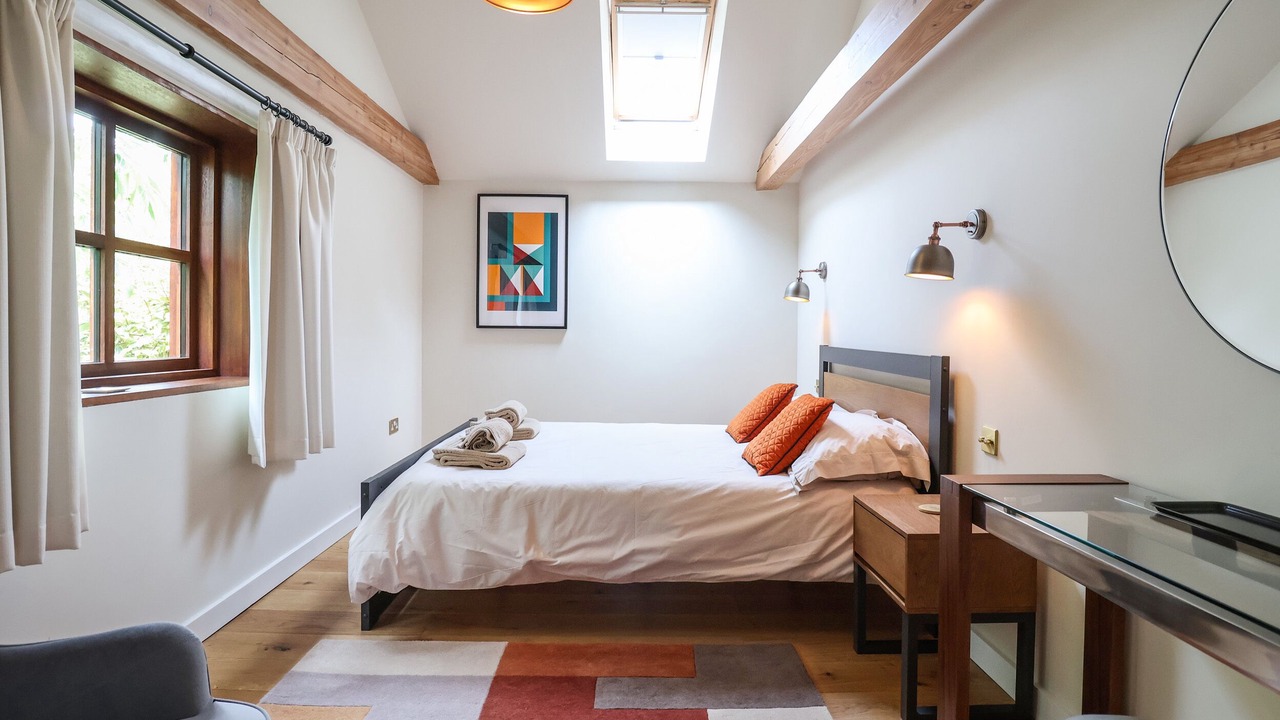 Photo of Others in Eye