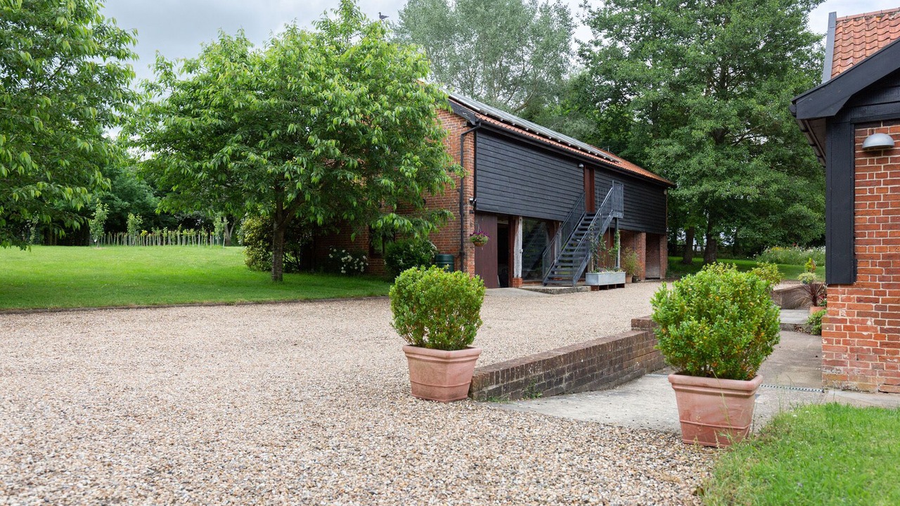 Photo of Outdoor in Eye