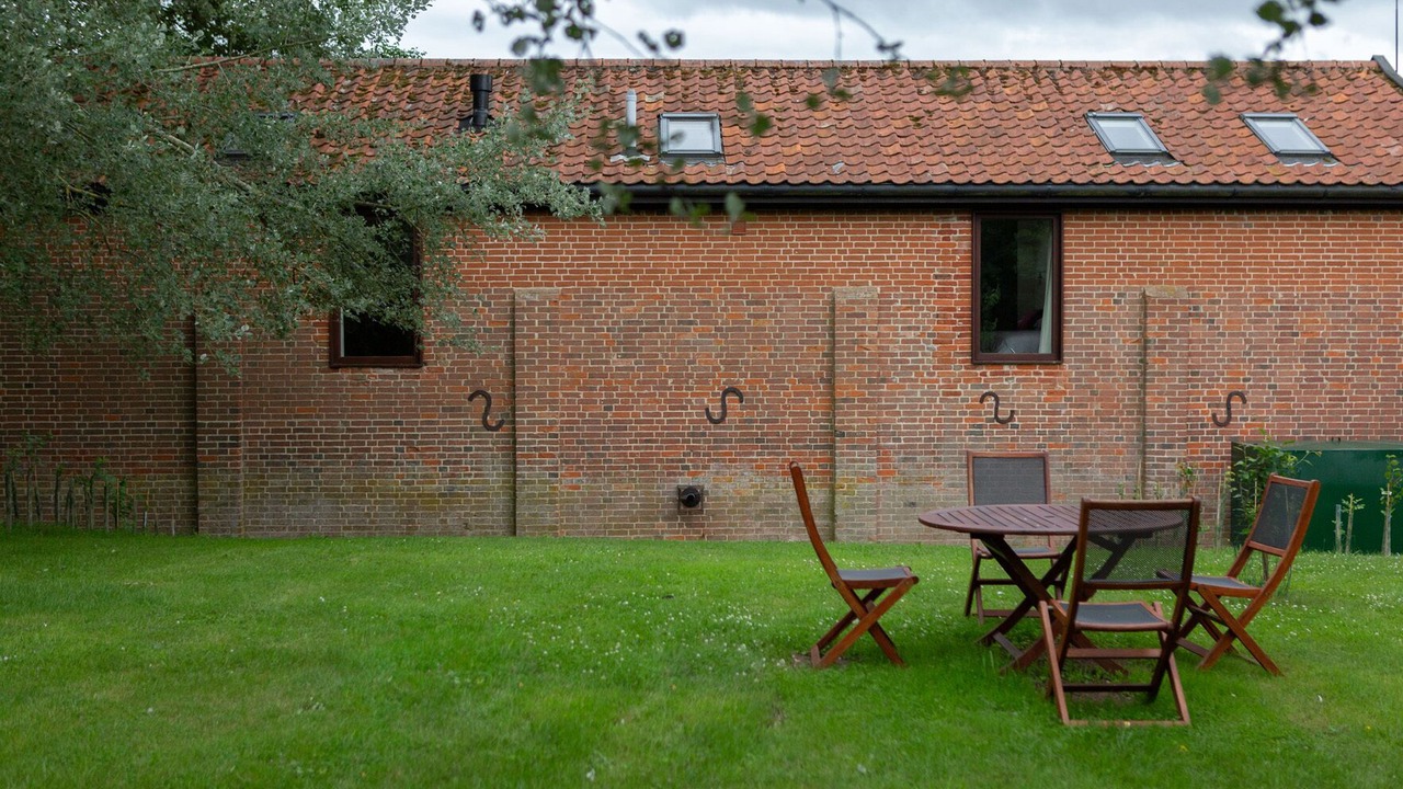 Photo of Outdoor in Eye