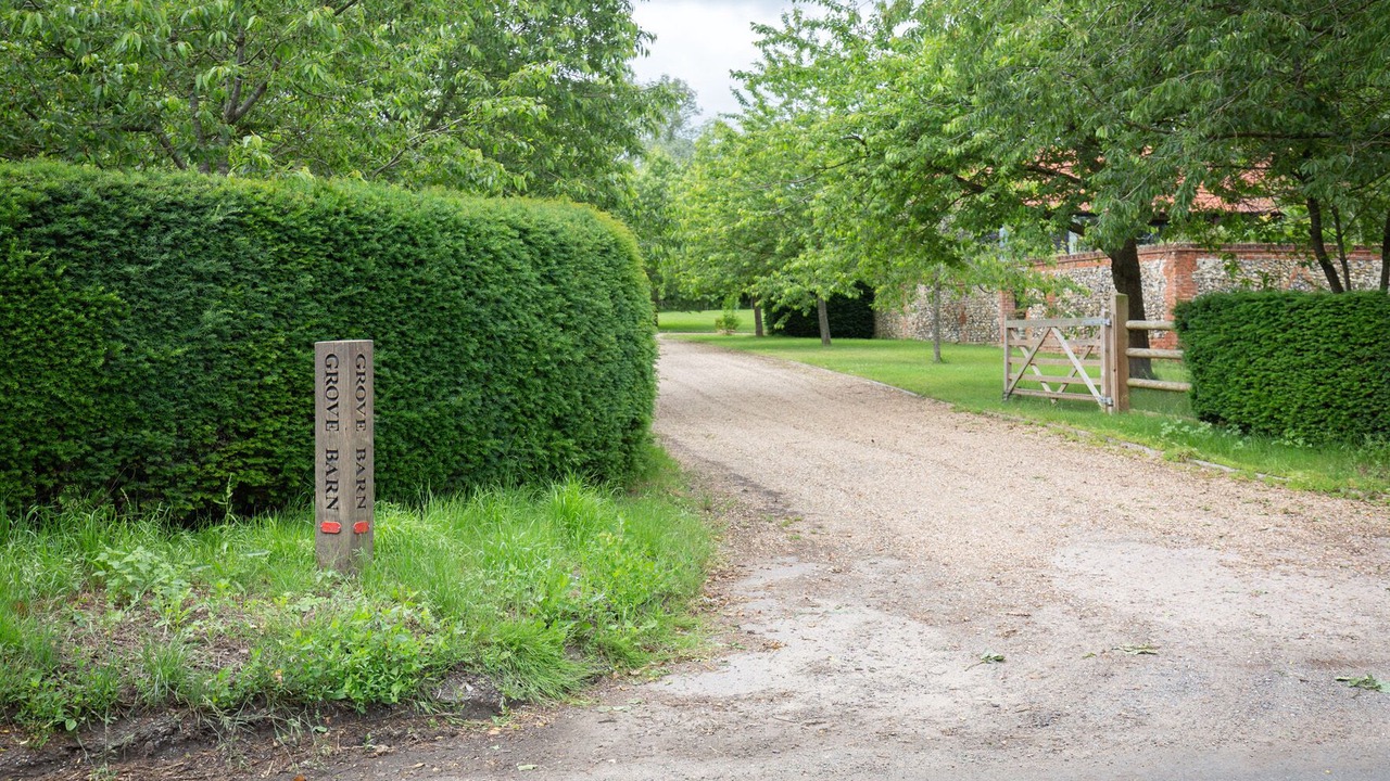 Photo of Outdoor in Eye