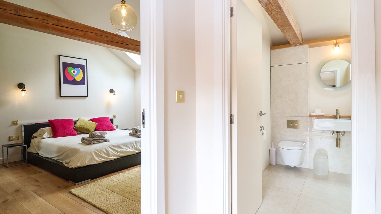 Photo of Others in Eye