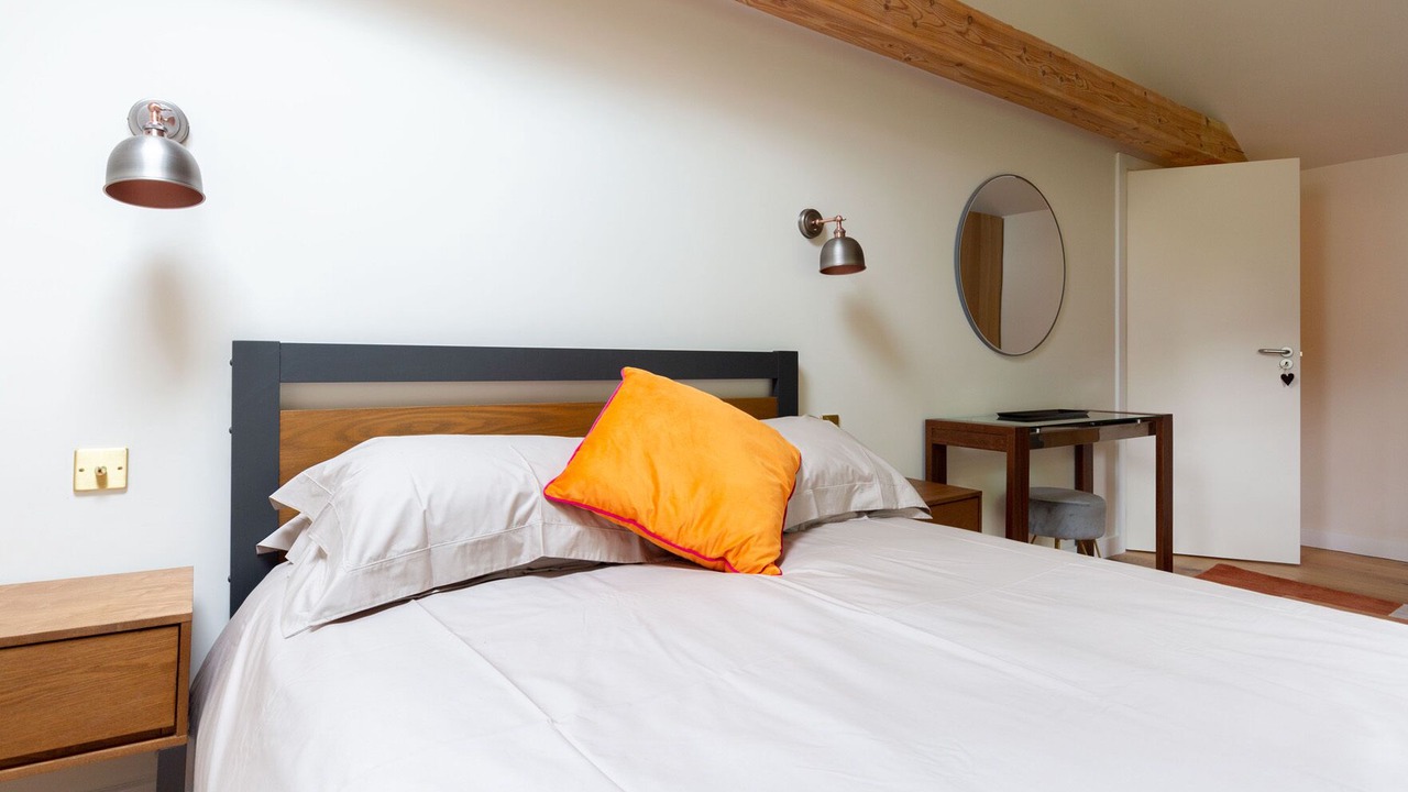 Photo of Others in Eye