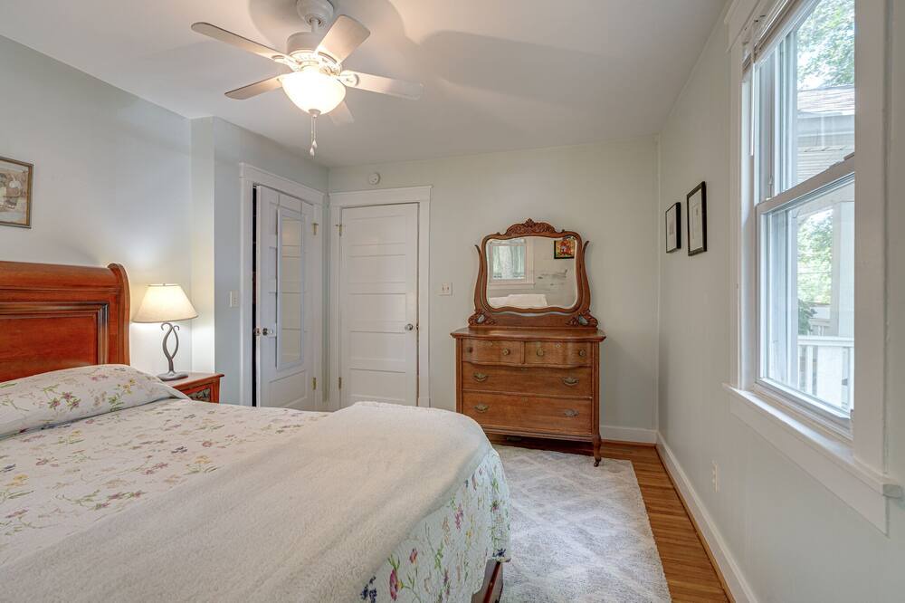 Photo of Bedroom in South Nashville