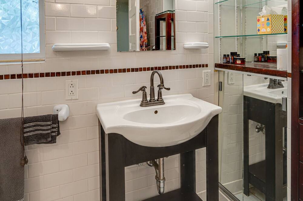 Photo of Bathroom in South Nashville