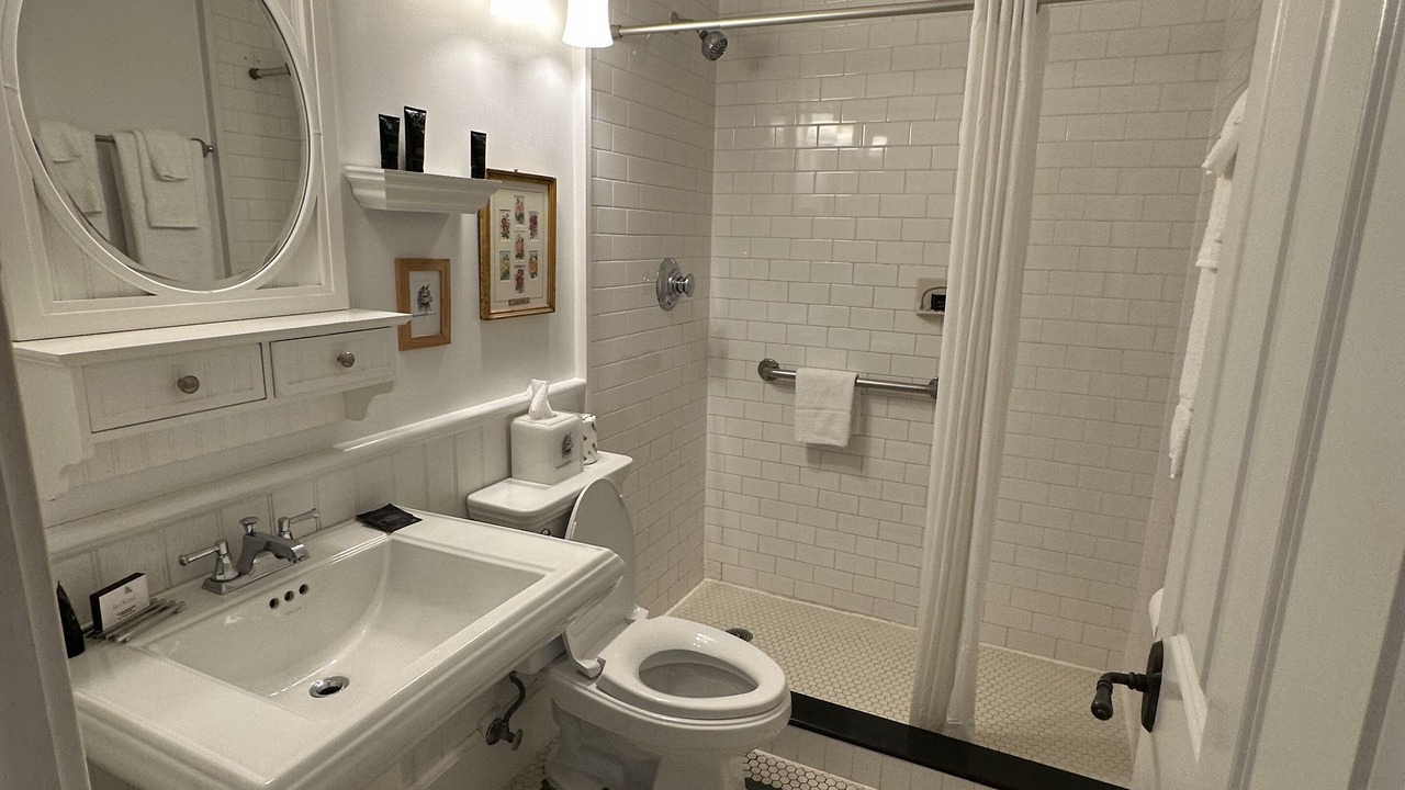 Photo of Bathroom in Milton