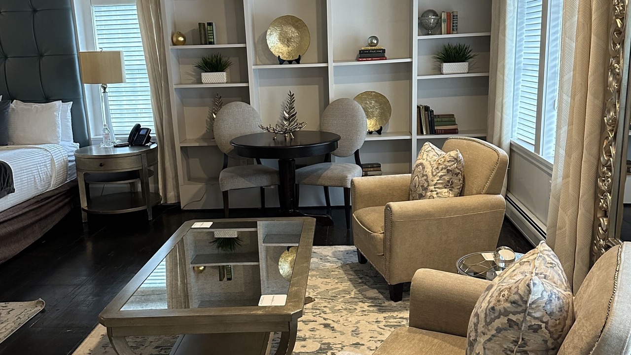 Photo of Livingroom in Milton