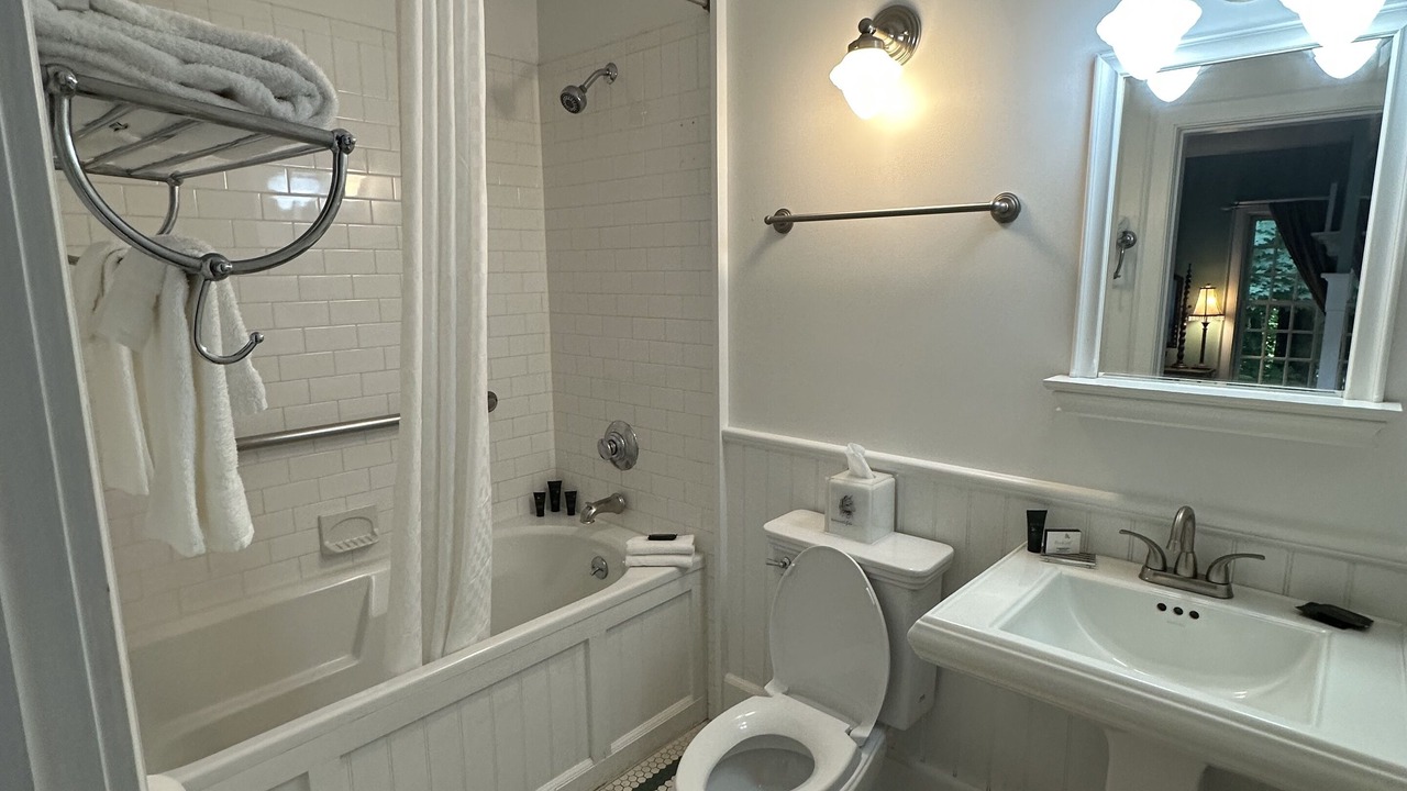 Photo of Bathroom in Milton