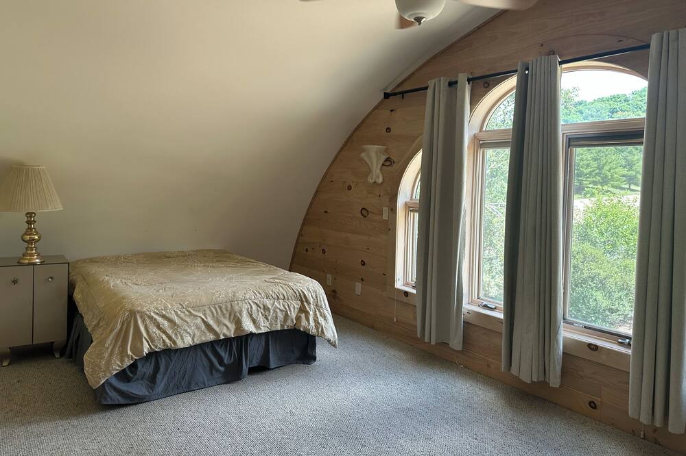 Photo of Bedroom in Viola