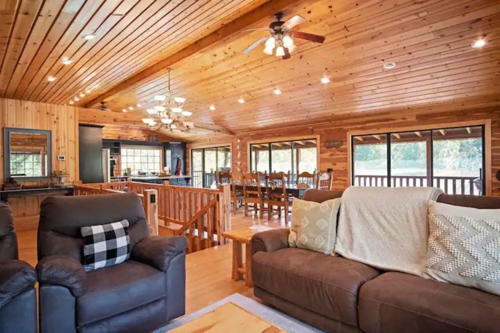 Photo of Livingroom in Pottersville