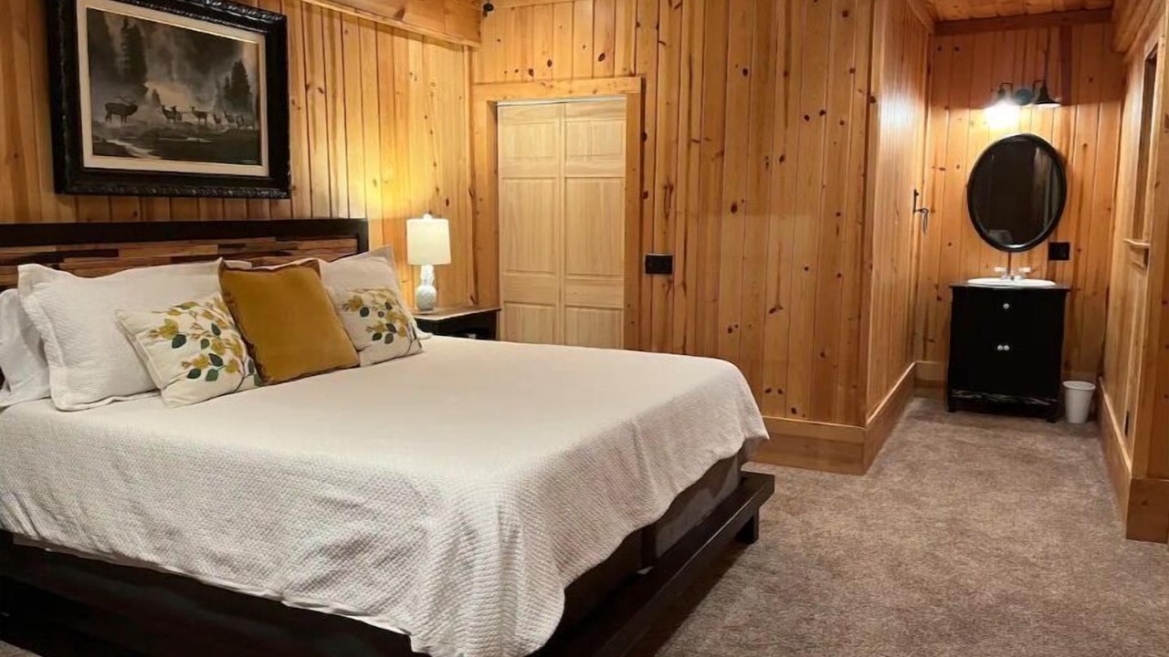 Photo of Bedroom in Pottersville