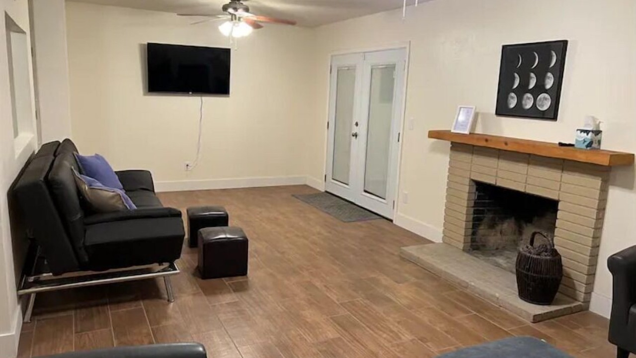 Photo of Livingroom in Pearsonville