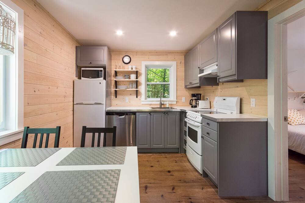 Photo of Kitchen in Saint-Calixte