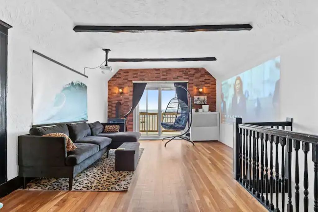 Photo of Livingroom in Winthrop