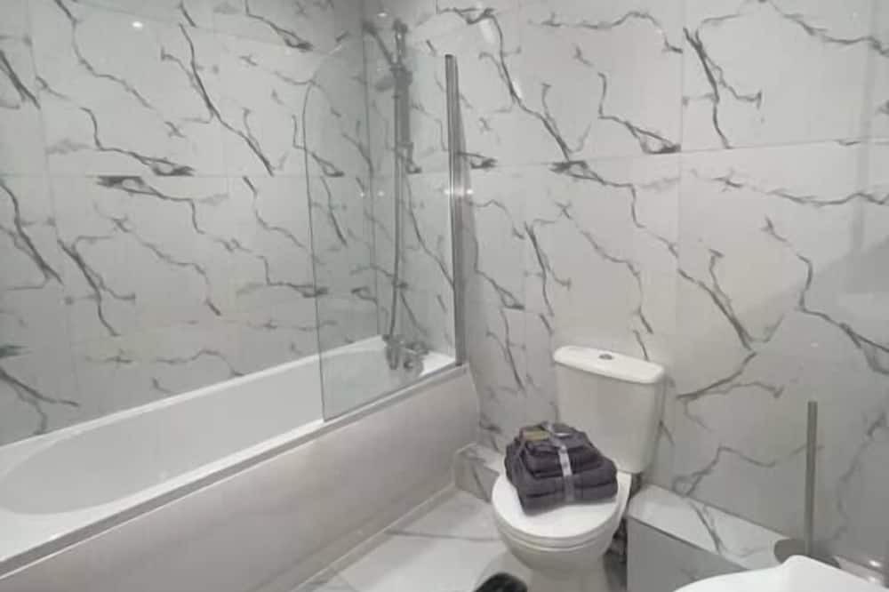 Photo of Bathroom in Flitwick