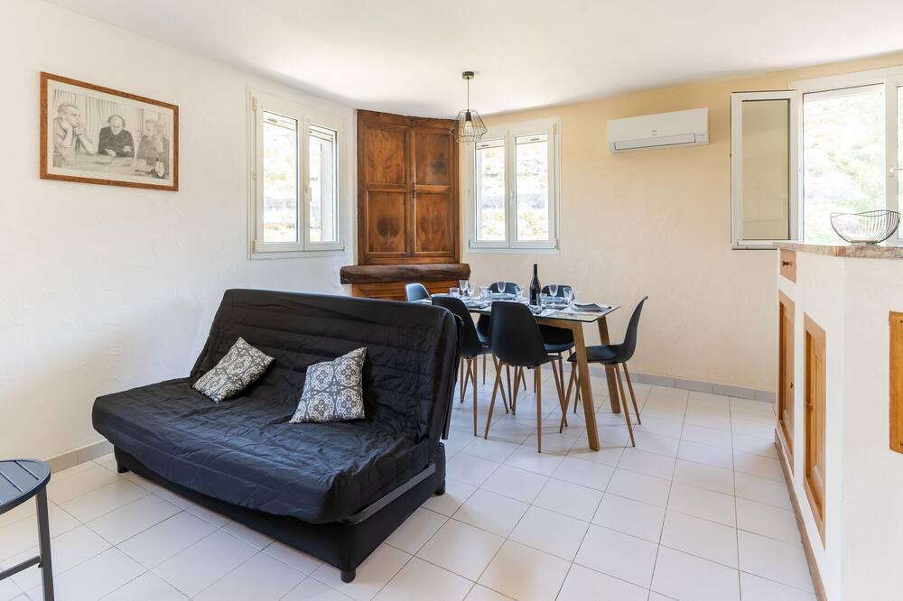 Photo of Livingroom in Minerve
