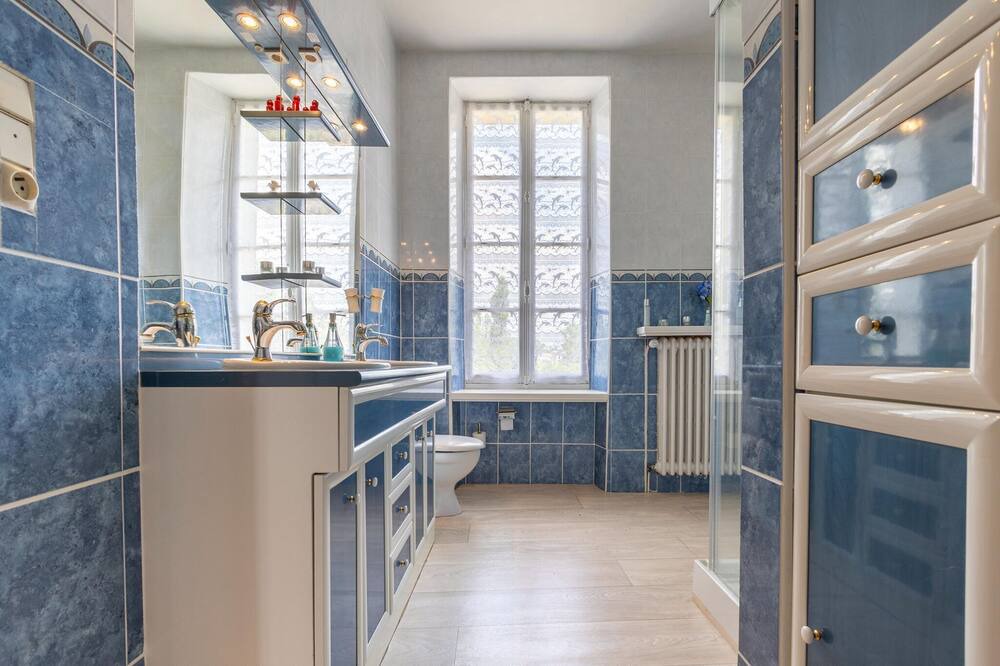 Photo of Bathroom in Hambye