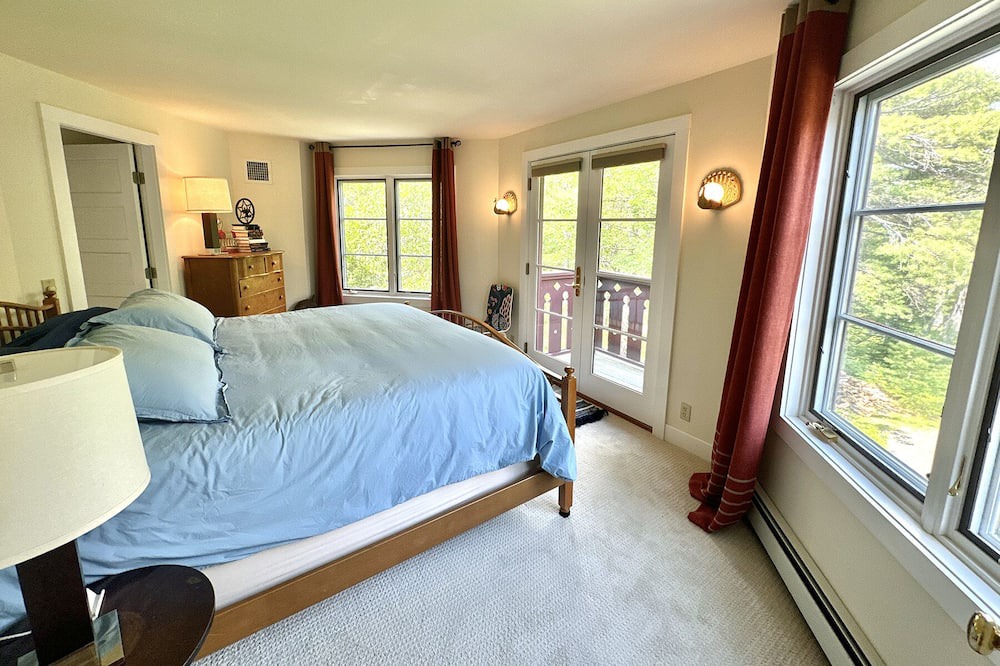 Photo of Bedroom in Hall Quarry