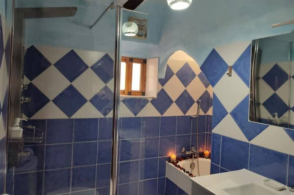 Photo of Bathroom in Casas del Cerro
