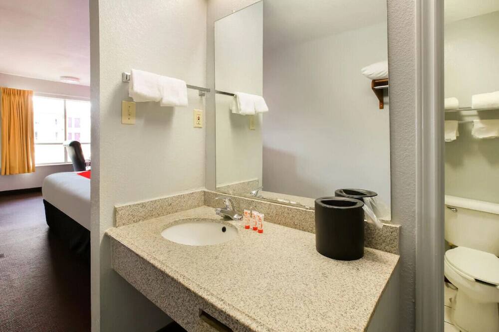 Photo of Bathroom in Texarkana