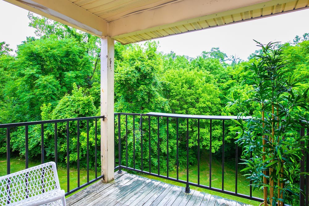 Photo of Outdoor in Parkdale