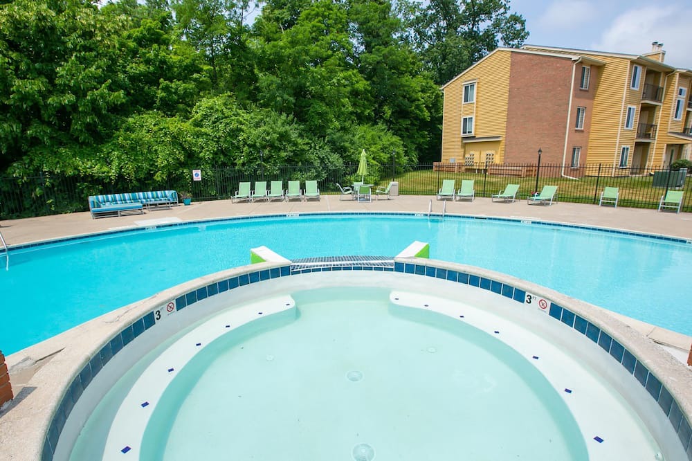 Photo of Outdoor in Parkdale