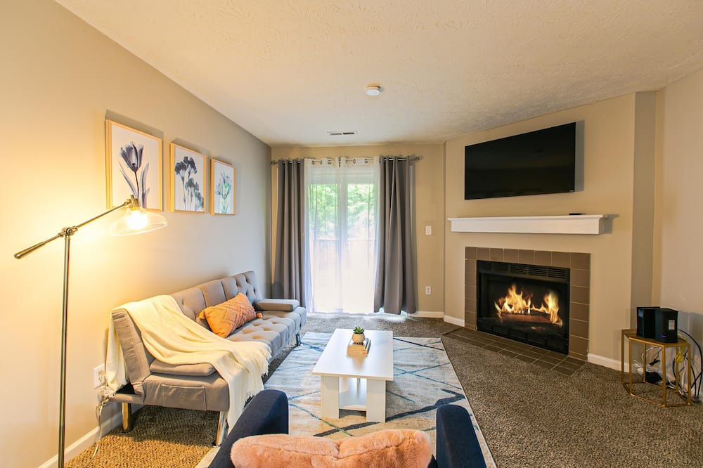 Photo of Livingroom in Parkdale