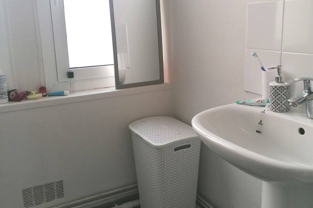 Photo of Bathroom in Epinay-sur-Orge