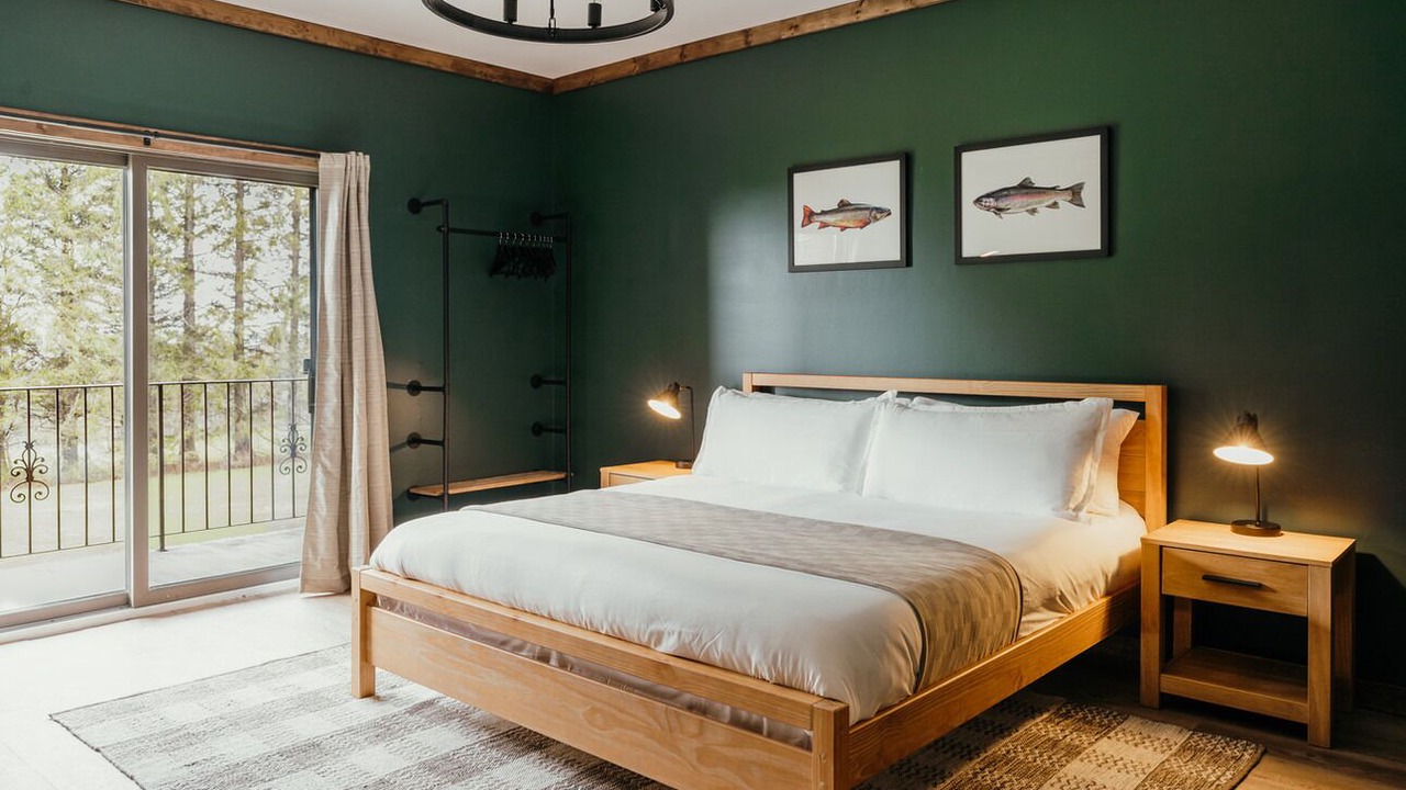 Photo of Bedroom in Roscoe