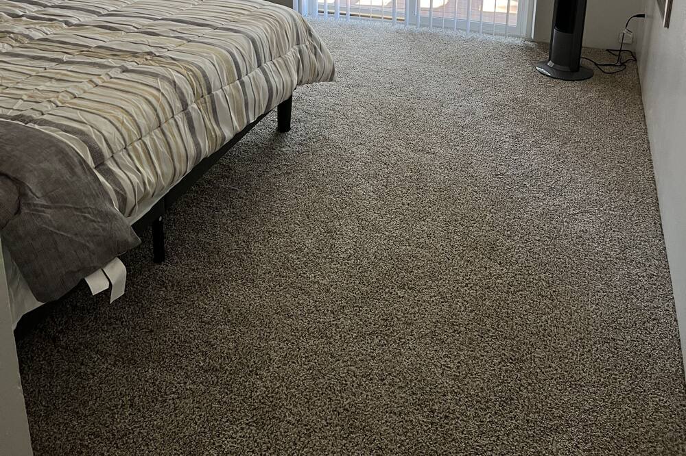 Photo of Bedroom in Hayesville