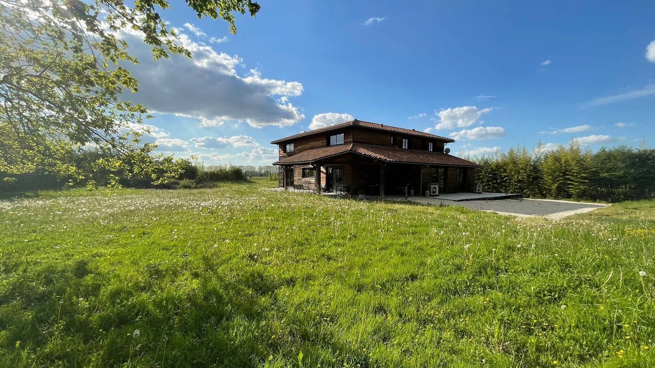 Photo of Outdoor in Nerbis