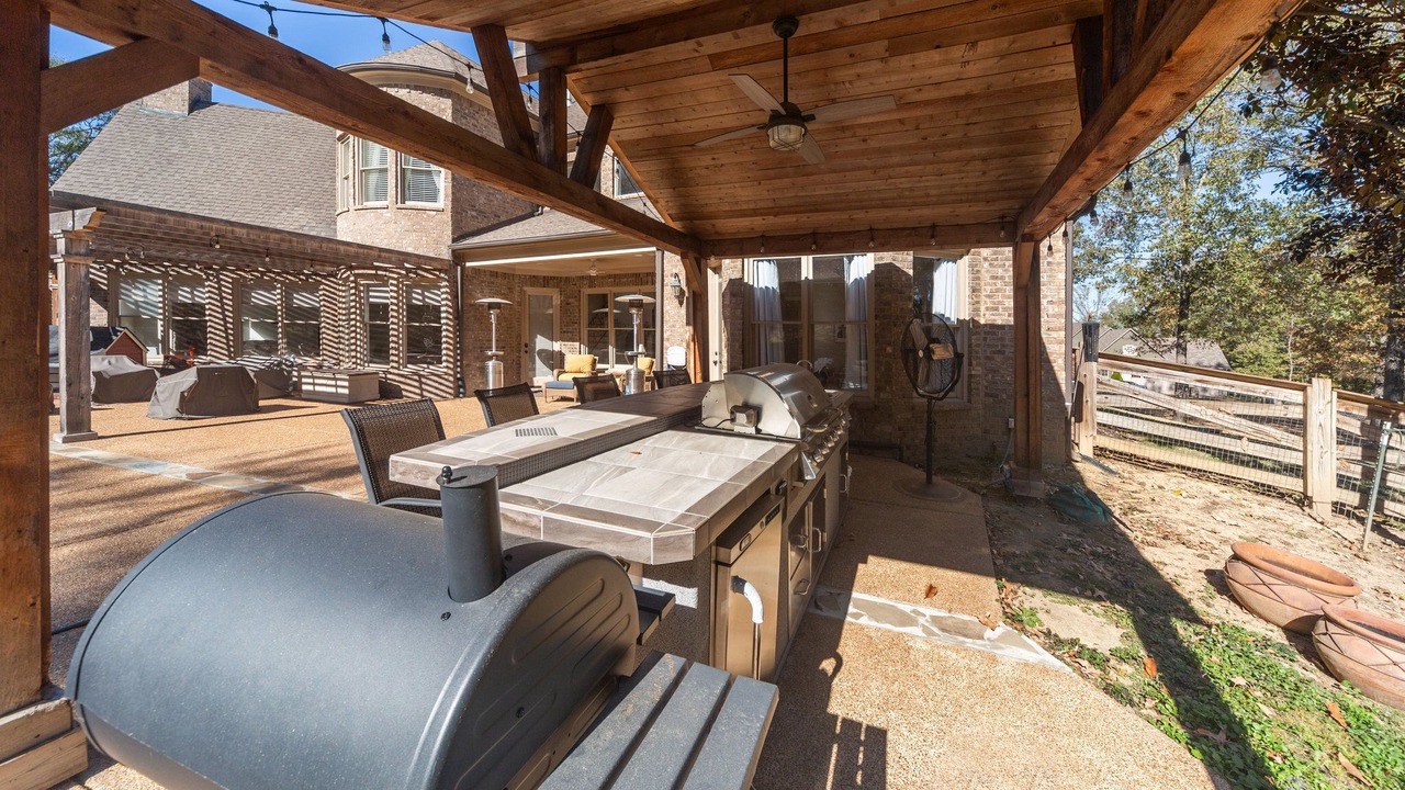 Photo of Patio Balcony in Hickory Withe