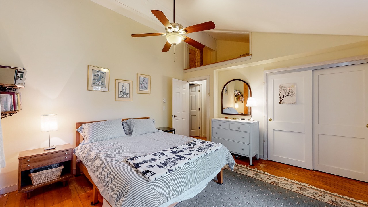 Photo of Others in Raymond