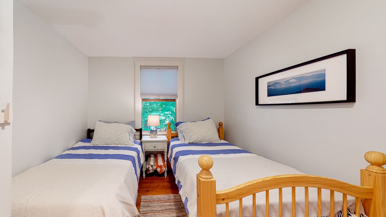 Photo of Others in Raymond