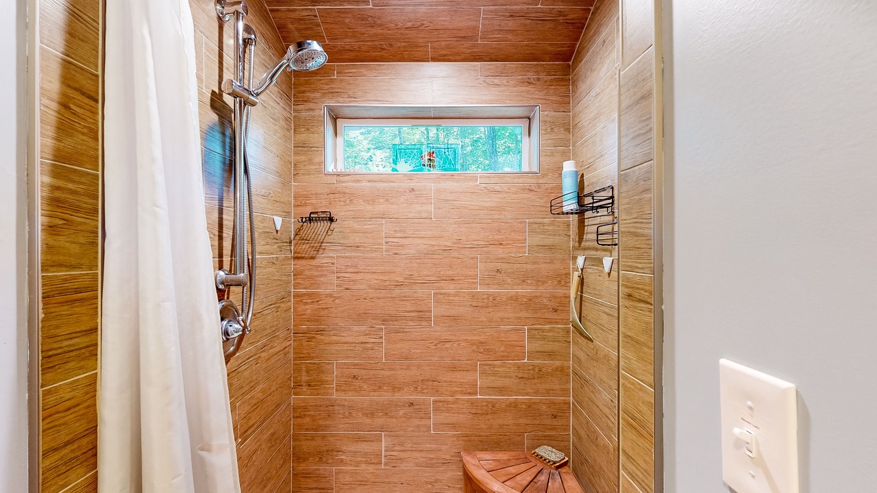 Photo of Others in Raymond