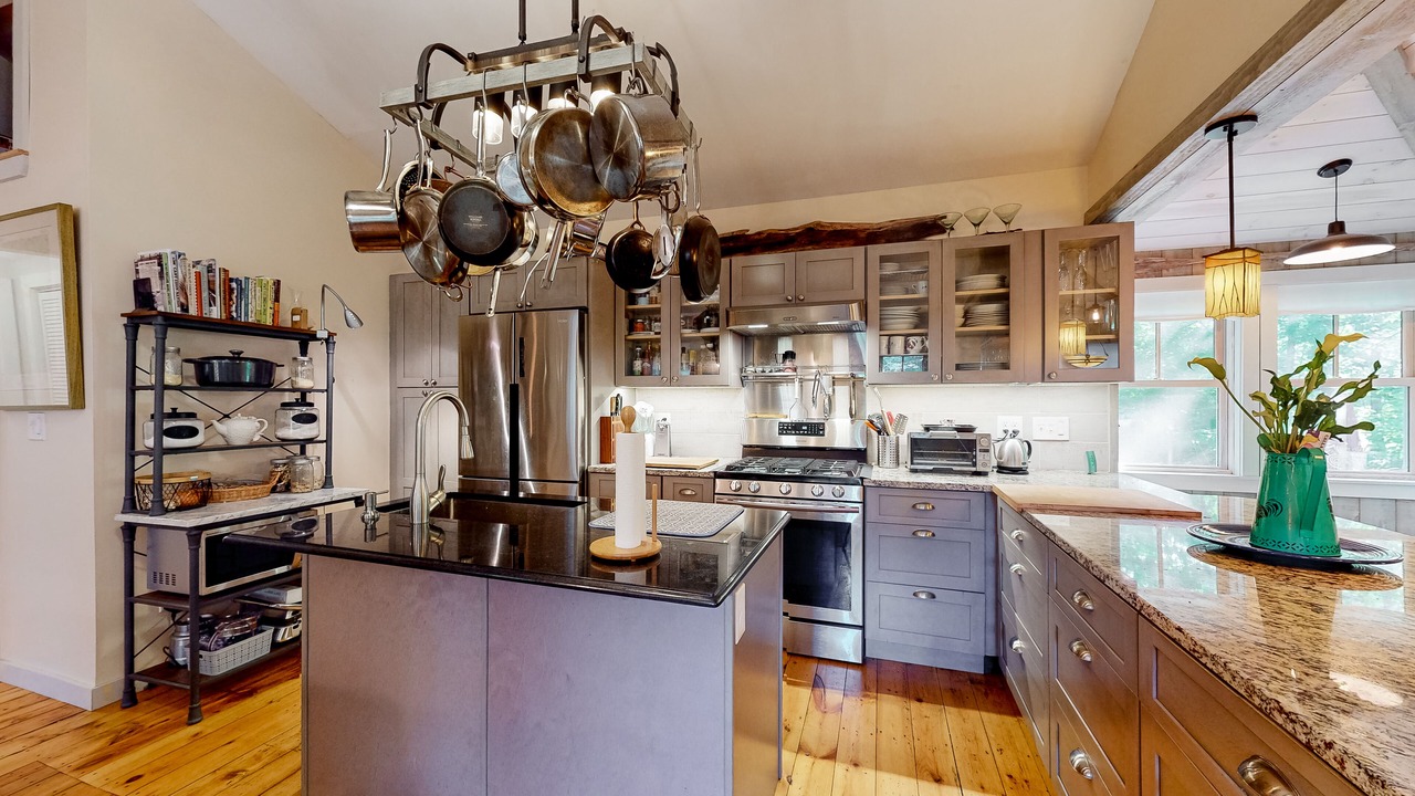 Photo of Kitchen in Raymond