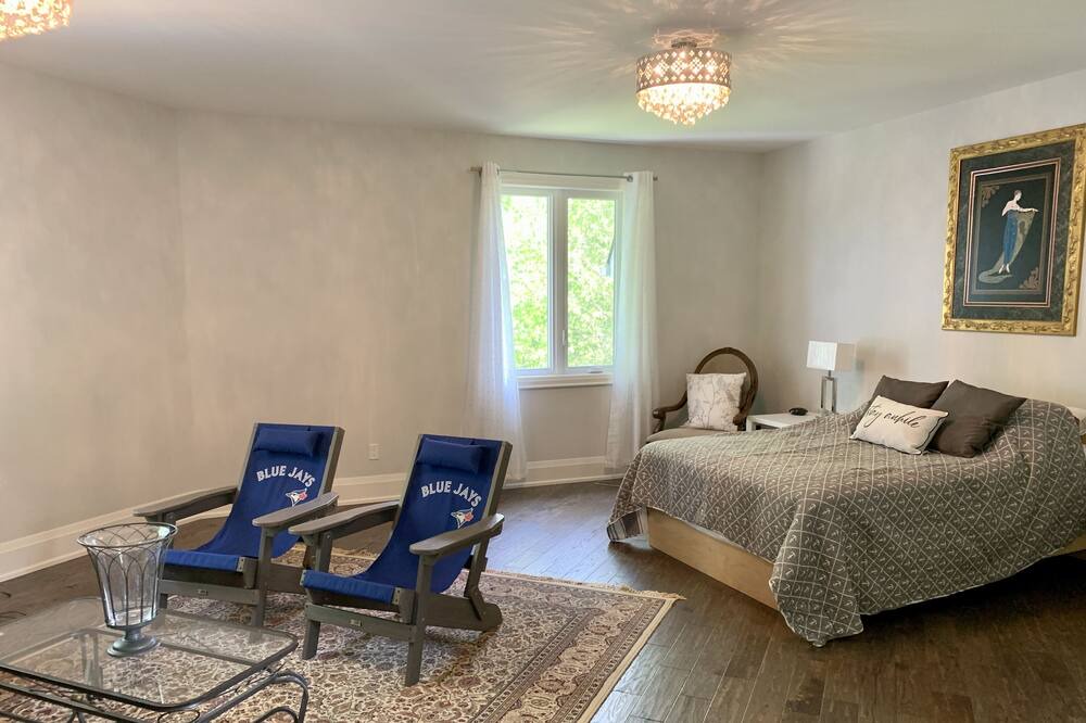 Photo of Bedroom in Ramara