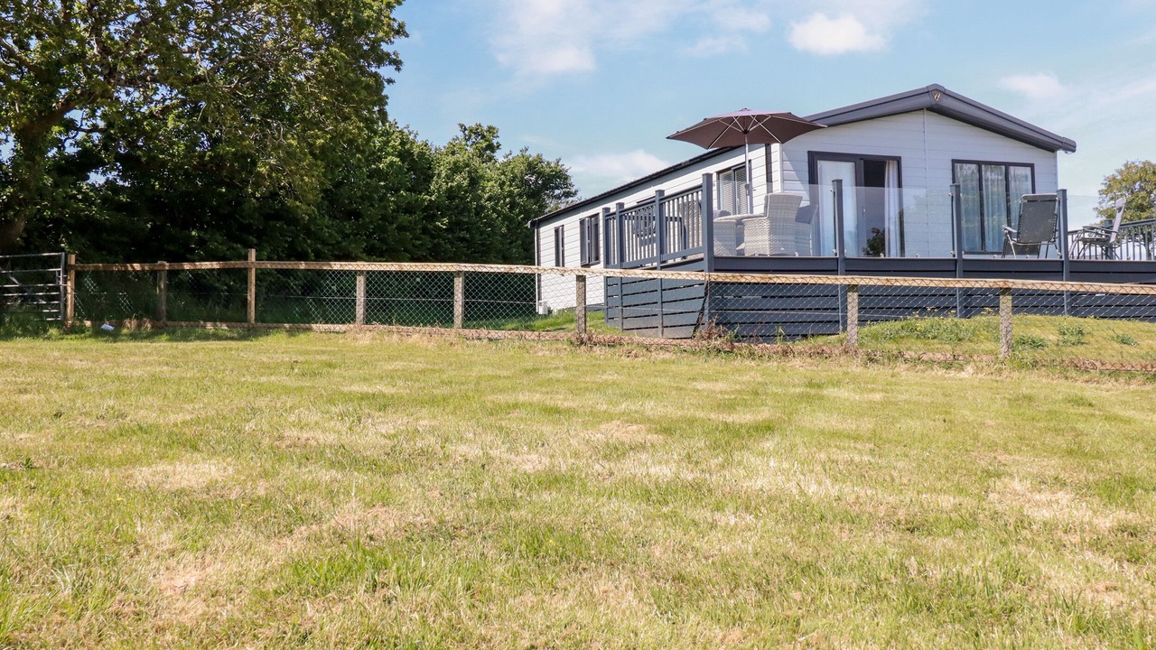 Photo of Outdoor in Hewas Water