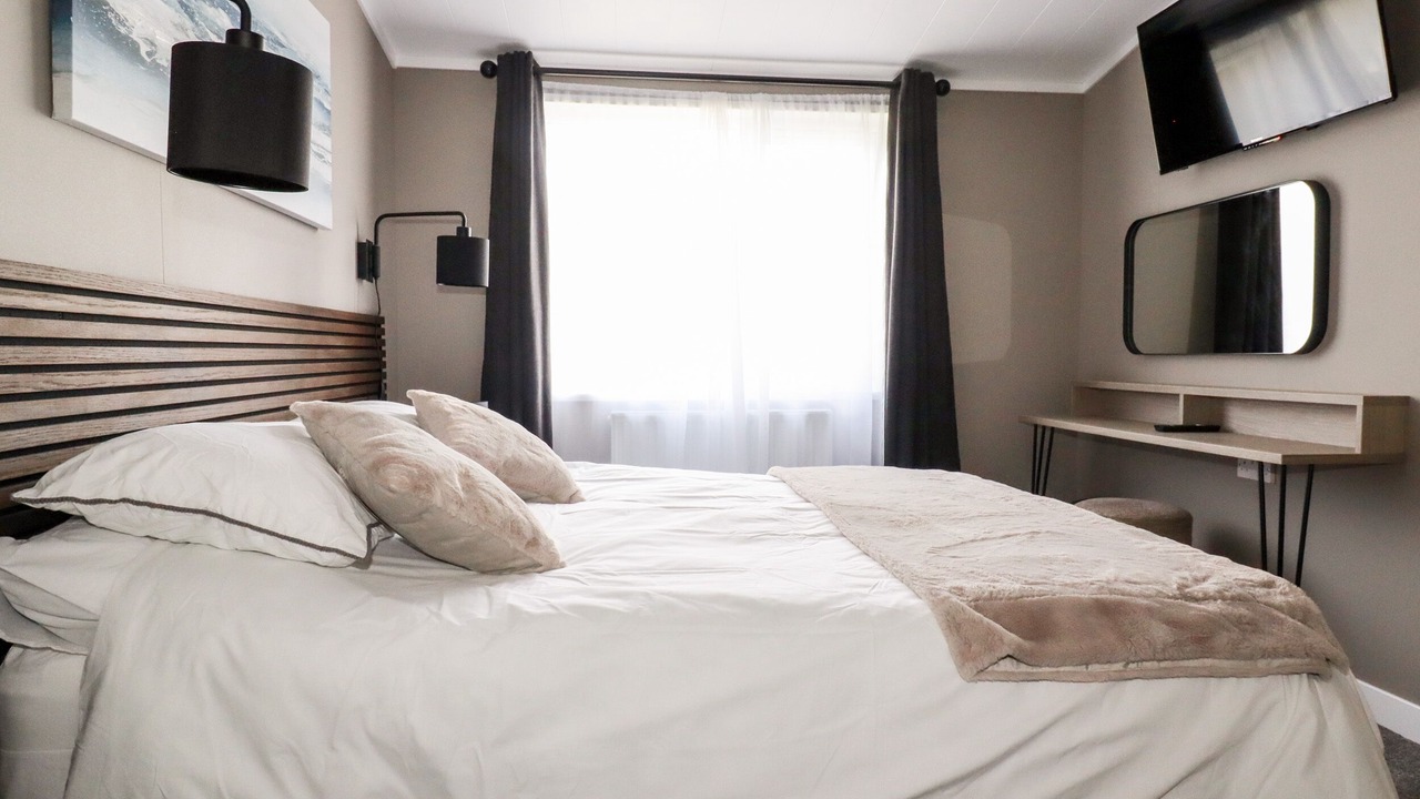 Photo of Others in Hewas Water