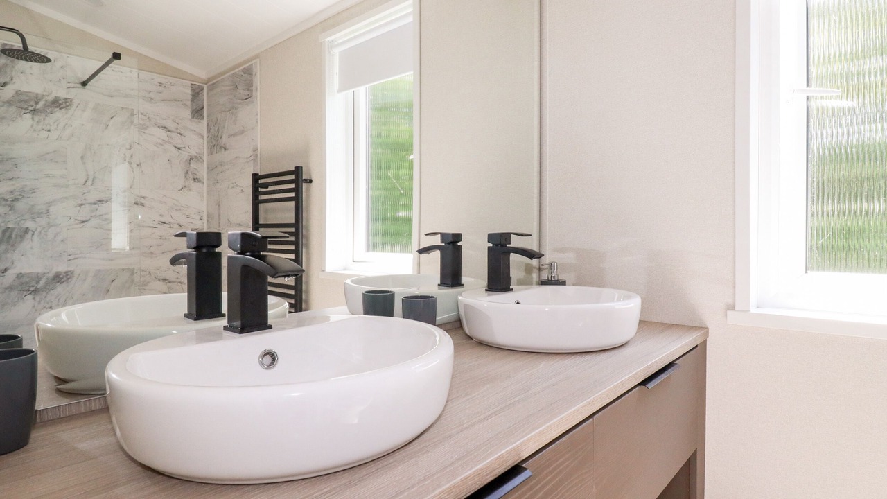 Photo of Others in Hewas Water