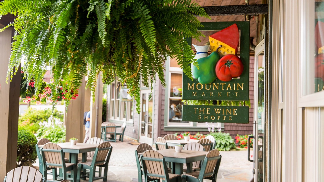 Photo of Outdoor in Mountain Air