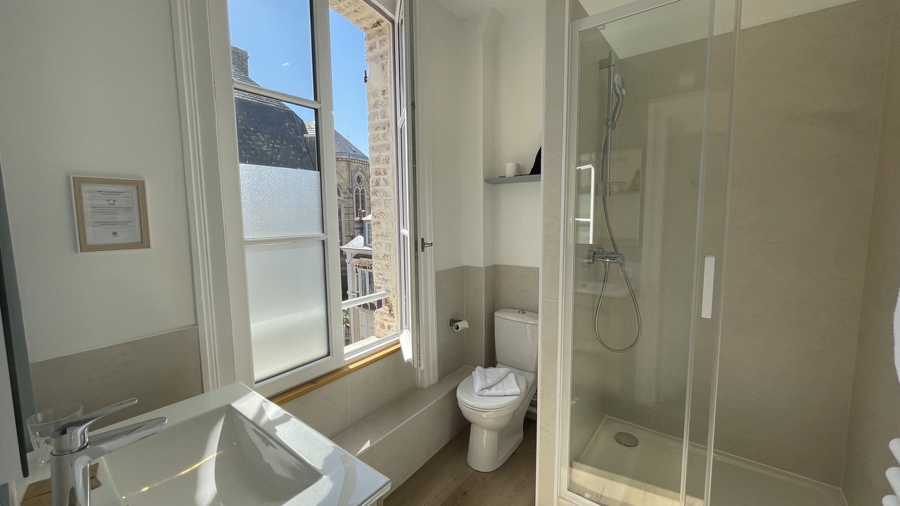 Photo of Bathroom in Trouville-sur-Mer